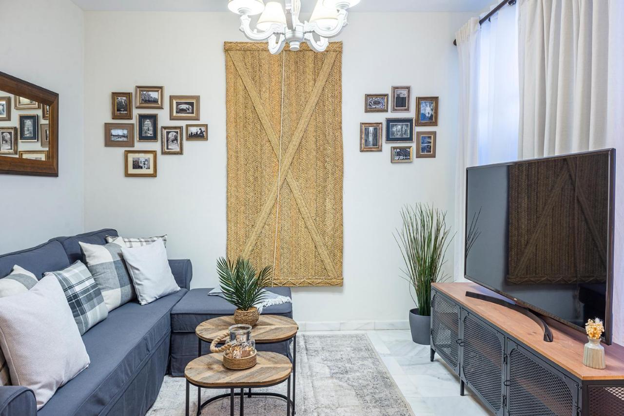 Alohamundi Velarde Apartment Seville Exterior photo